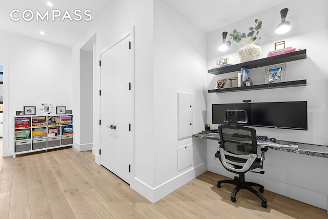 360 Furman St Unit 507/508, New York City, NY 11201 - office featuring built in study area, light wood-style flooring, recessed lighting, and baseboards