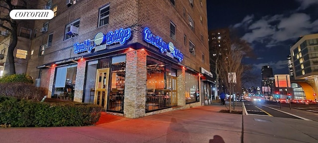 235 Adams St Unit 7B, New York City, NY 11201 - view of property at twilight