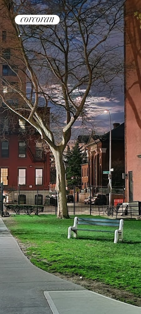 235 Adams St Unit 7B, New York City, NY 11201 - view of property's community