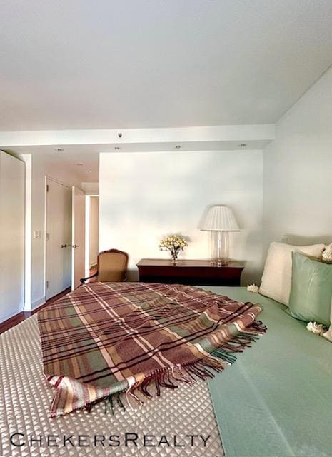 bedroom featuring carpet flooring