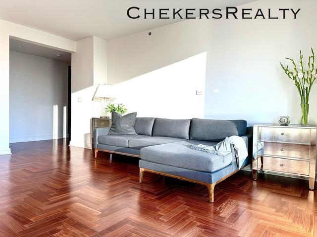240 Riverside Blvd Unit 19-C, New York City, NY 10069 - view of living room