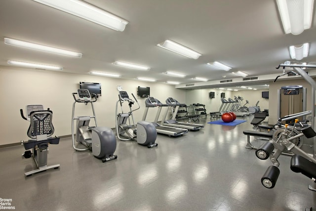 exercise room featuring visible vents