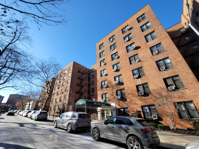 view of building exterior featuring cooling unit