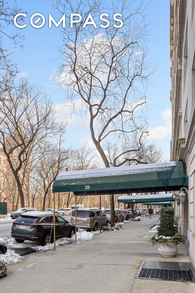 20 W 77th St Unit 15A, New York City, NY 10024 - view of partially covered parking lot
