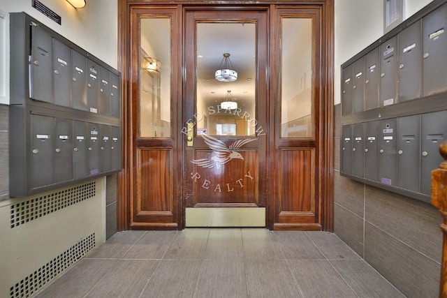 212 E 13th St Unit 4C, New York City, NY 10003 - detailed view of mail area