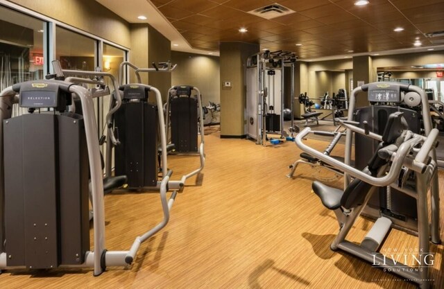 330 E 38th St Unit 24A, New York City, NY 10016 - view of workout area