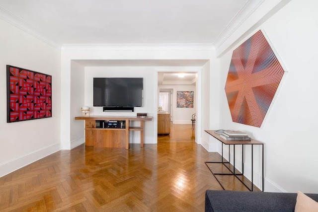 530 Park Ave Unit 5A, New York City, NY 10065 - living room featuring crown molding and baseboards