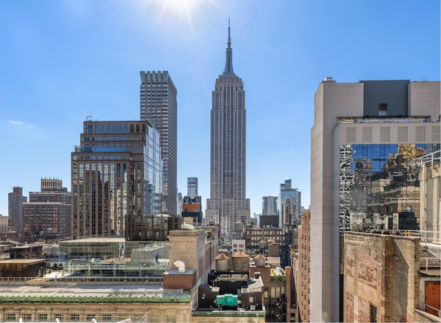 16 W 40th St Unit 21C, New York City, NY 10018 - skyline view