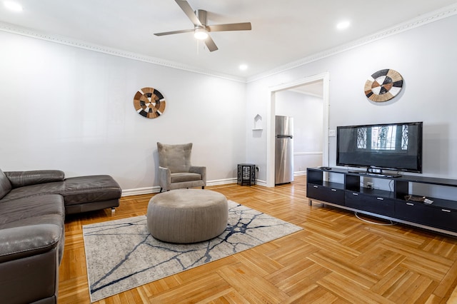 living area with recessed lighting, ceiling fan, crown molding, and baseboards