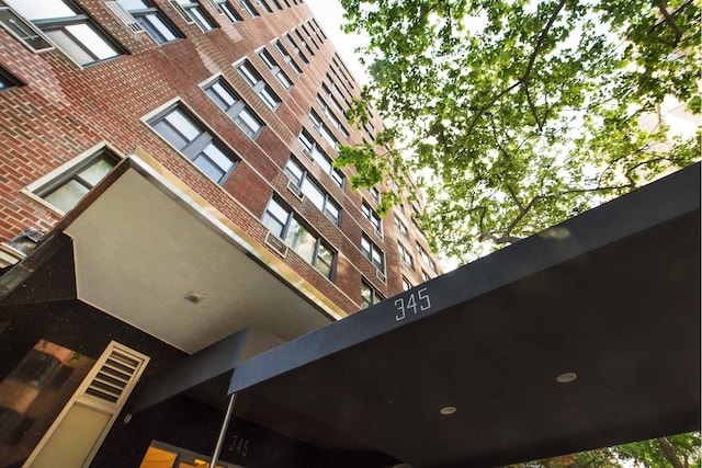 345 E 52nd St Unit 12A, New York City, NY 10022 - view of apartment building / complex