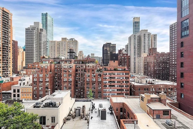 345 E 52nd St Unit 12A, New York City, NY 10022 - view of city skyline
