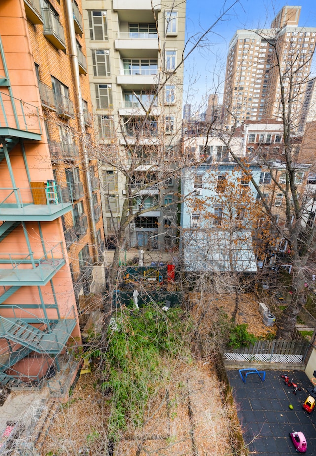 131 E 29th St, New York City, NY 10016 - view of apartment building / complex