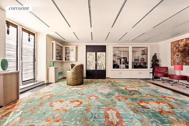 sitting room featuring visible vents