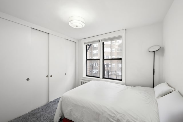 bedroom featuring a closet