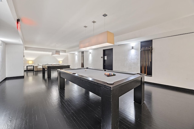 20 Pine St Unit 2907, New York City, NY 10005 - rec room featuring billiards table, baseboards, and wood finished floors