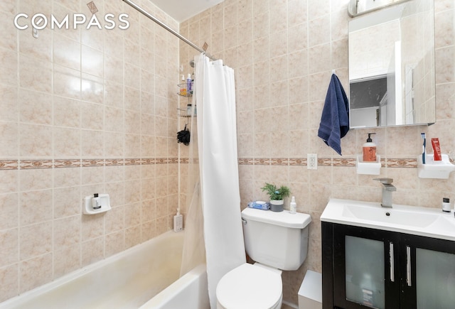 bathroom featuring tasteful backsplash, toilet, tile walls, and shower / tub combo