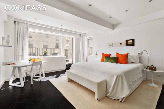 bedroom with recessed lighting and baseboards