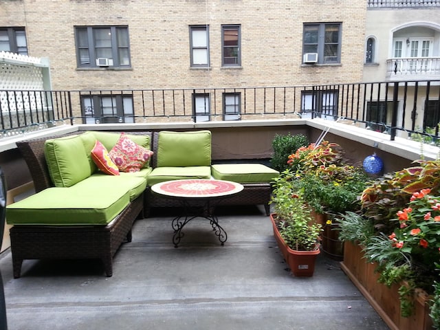 346 W 87th St, New York City, NY 10024 - balcony featuring an outdoor hangout area
