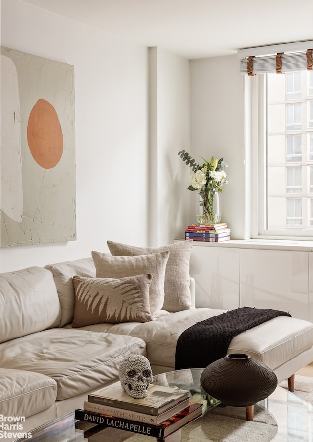 301 W 53rd St Unit 10I, New York City, NY 10019 - view of living area