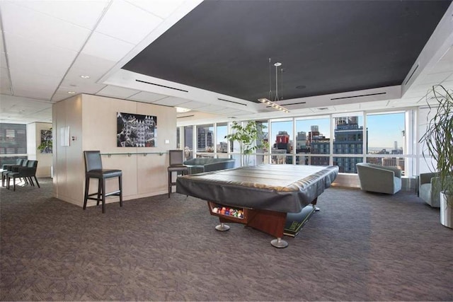 playroom with a healthy amount of sunlight, pool table, expansive windows, and carpet floors