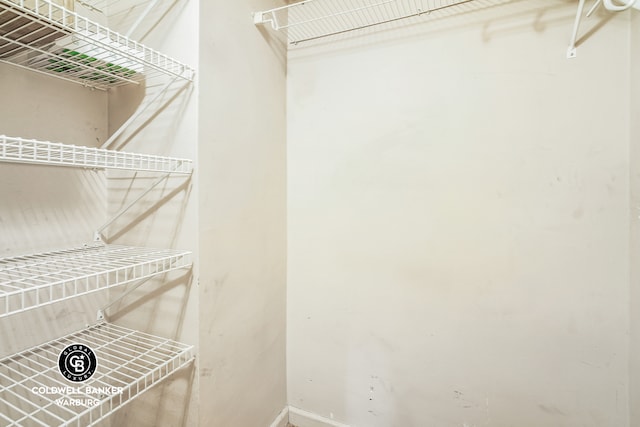 50 Sutton Pl S Unit 14G, New York City, NY 10022 - view of walk in closet
