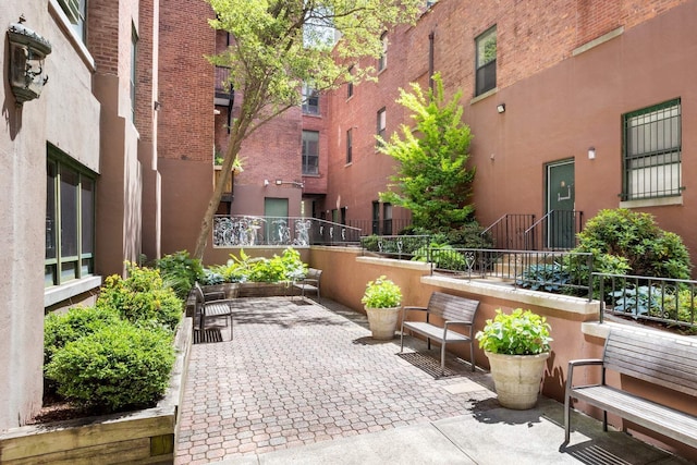 372 Dekalb Ave Unit 1I, New York City, NY 11205 - view of patio