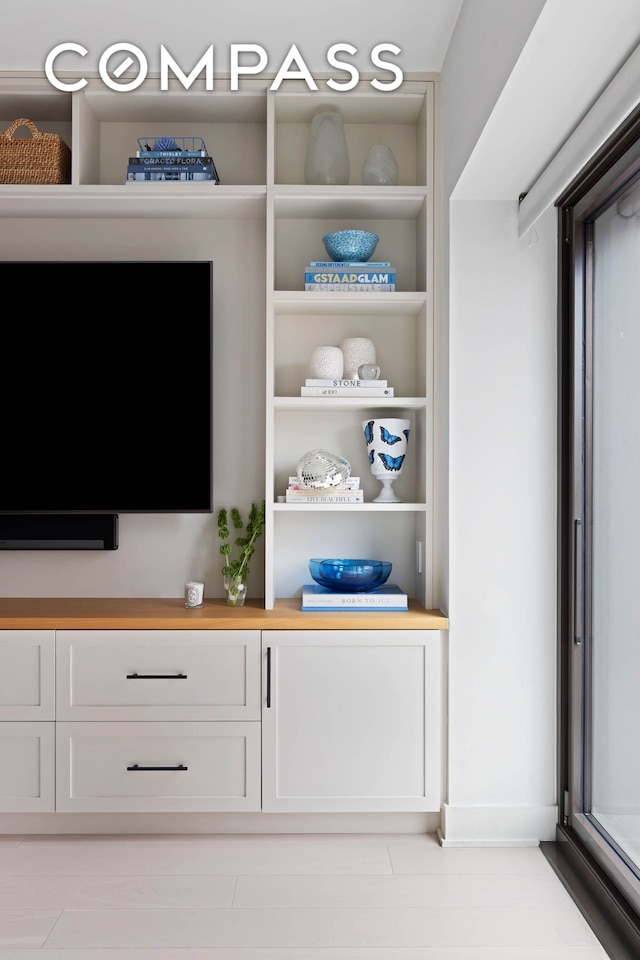 detailed view of built in shelves