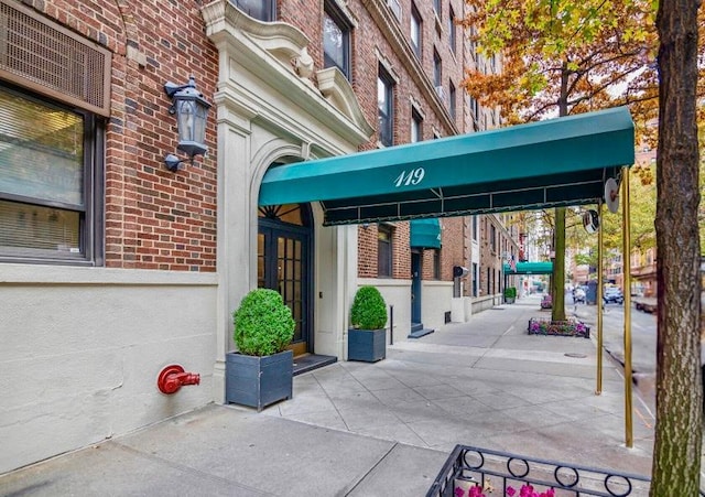 119 E 84th St Unit 4C, New York City, NY 10028 - entrance to property featuring brick siding