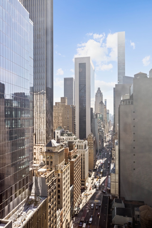 146 W 57th St Unit 34A, New York City, NY 10019 - view of city skyline