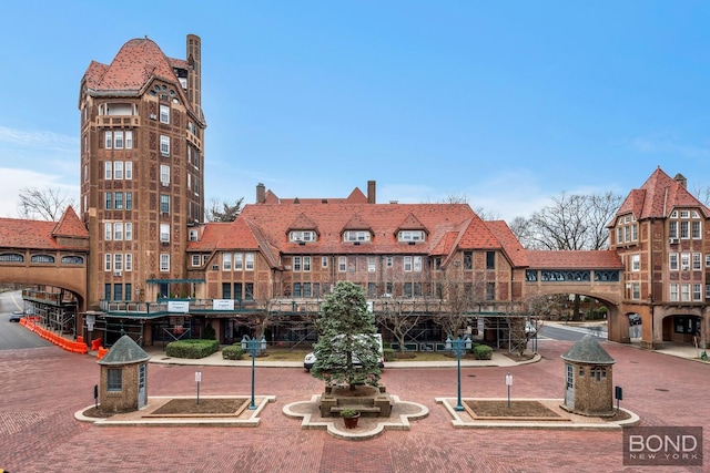 1 Station Sq Unit 311, New York City, NY 11375 - view of building exterior