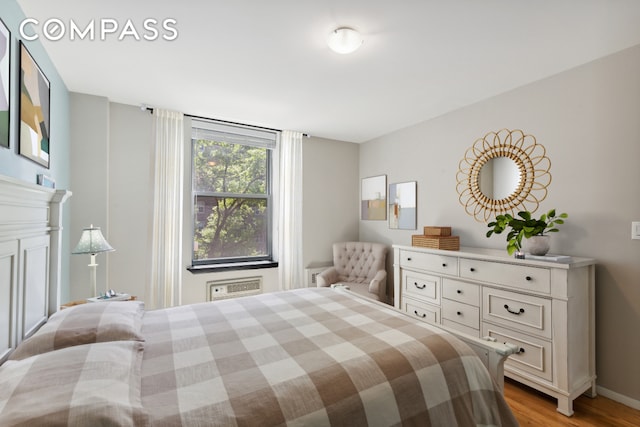 689 Fort Washington Ave Unit 4B, New York City, NY 10040 - bedroom featuring baseboards and light wood finished floors