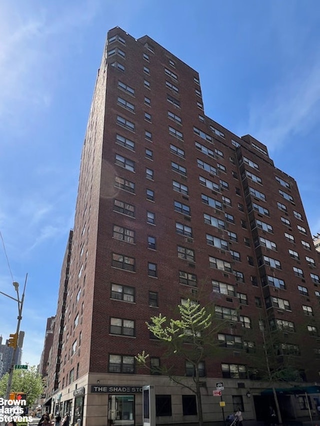 176 E 77th St Unit 7D, New York City, NY 10075 - view of building exterior