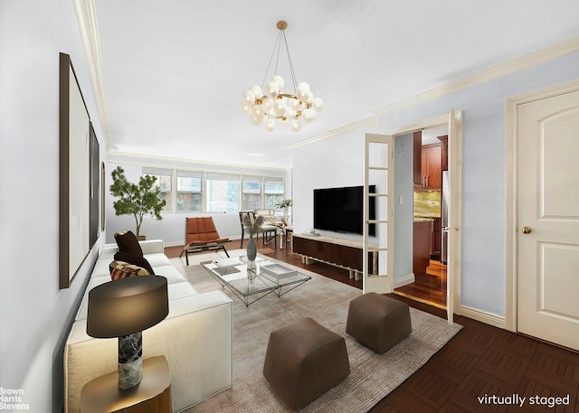 525 E 82nd St Unit 5C, New York City, NY 10028 - living area featuring ornamental molding, a chandelier, and baseboards