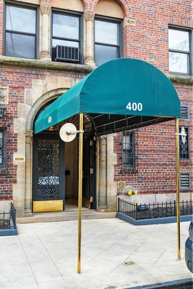 400 E 59th St Unit 4C, New York City, NY 10022 - view of property featuring cooling unit