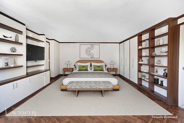 255 E 49th St Unit 31Abf, New York City, NY 10022 - bedroom with ornamental molding
