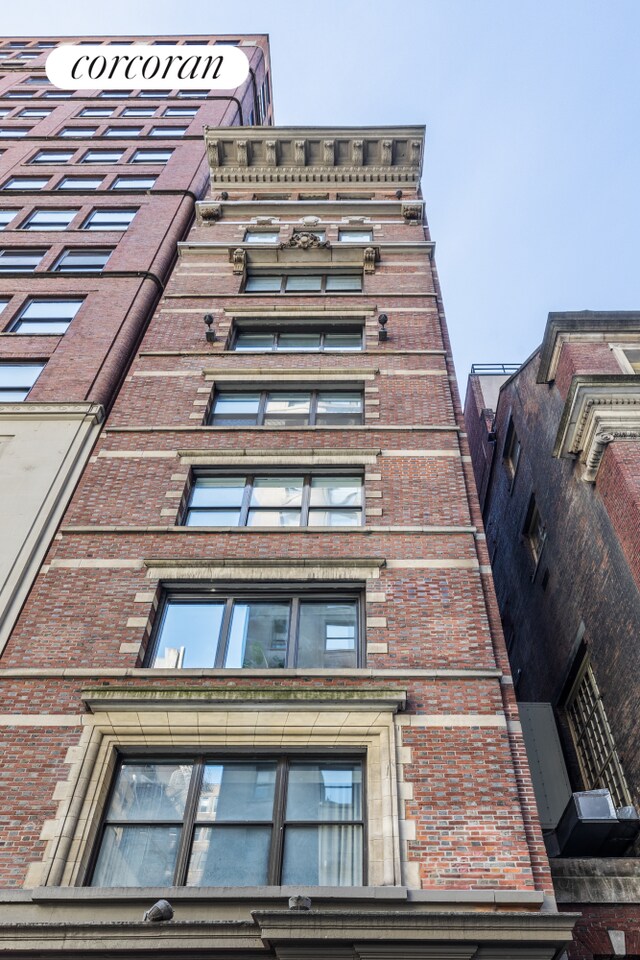 24 W 45th St Unit 7, New York City, NY 10036 - view of building exterior