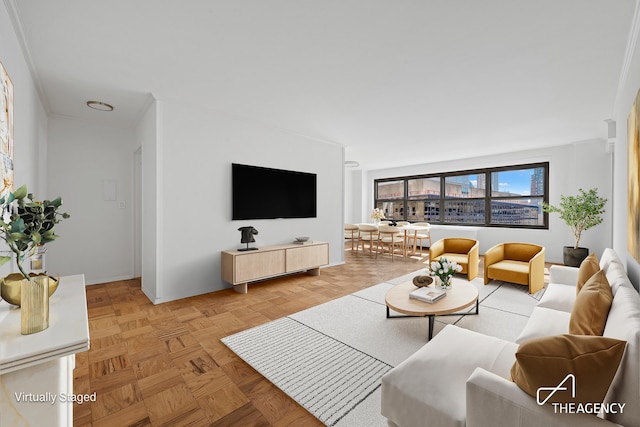 142 W End Ave Unit 6U, New York City, NY 10023 - living area featuring baseboards