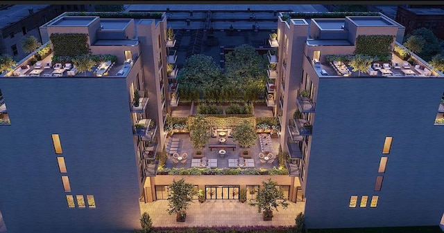 37-14 34th St Unit N-4C, New York City, NY 11101 - drone / aerial view