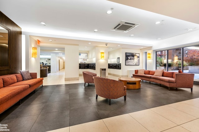 building lobby featuring recessed lighting