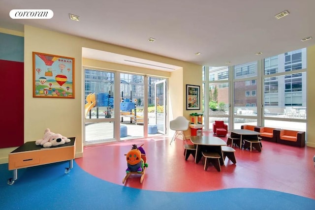 555 W 59th St Unit 18G, New York City, NY 10019 - view of playroom