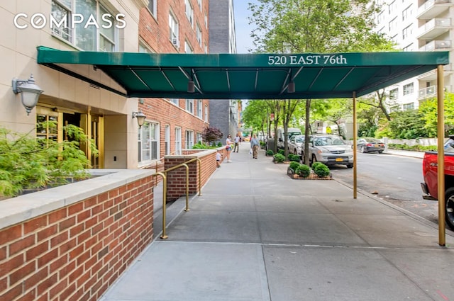 520 E 76th St Unit 11C, New York City, NY 10021 - view of property's community