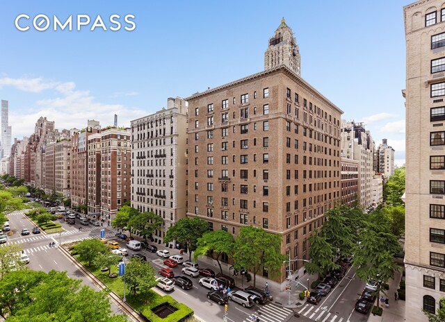 863 Park Ave Unit 8W, New York City, NY 10075 - view of building exterior with a city view