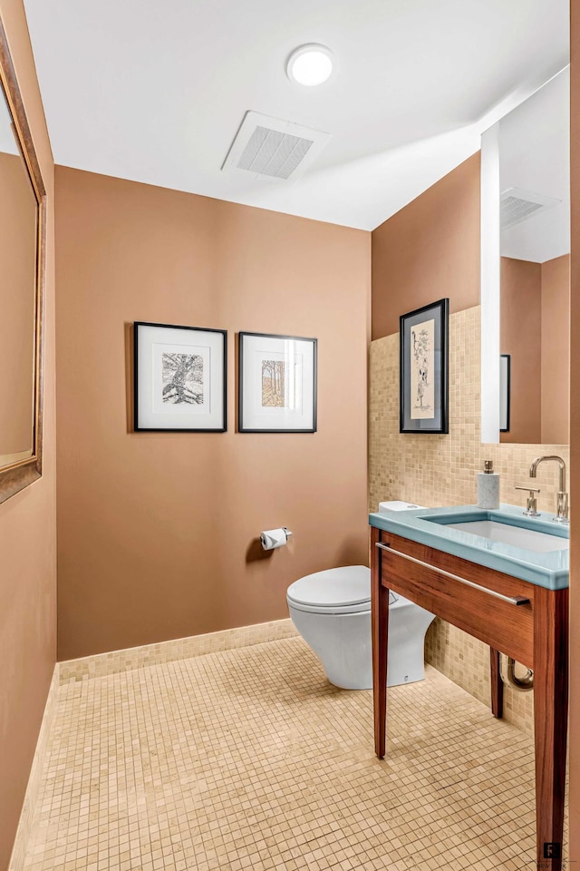 2 River Ter Unit 4-J, New York City, NY 10282 - bathroom featuring toilet, tile patterned floors, and vanity