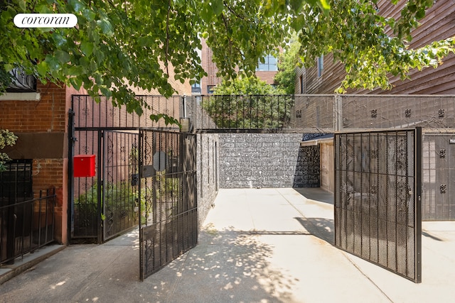 67 Dean St, New York City, NY 11201 - view of gate