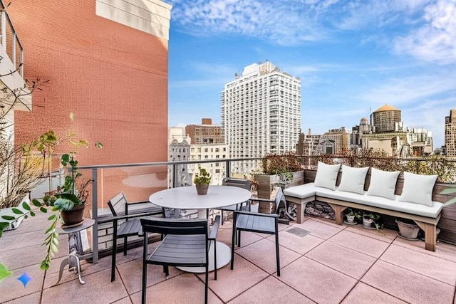 169 E 69th St Unit 19A, New York City, NY 10021 - balcony featuring a view of skyline