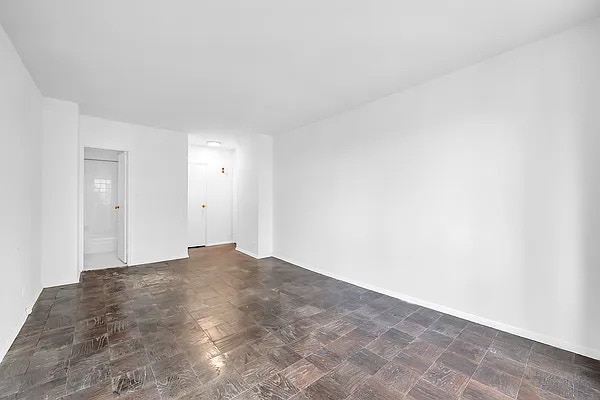 345 E 80th St Unit 28-C, New York City, NY 10075 - view of spare room