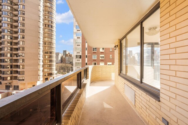 311 E 38th St Unit 7B, New York City, NY 10016 - balcony with a view of city