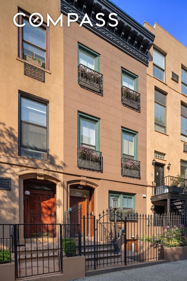217 W 22nd St, New York City, NY 10011 - view of building exterior