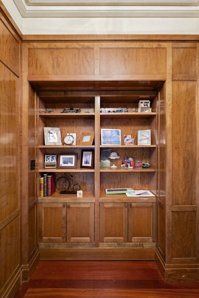 333 E 68th Street Penthouse, New York City, NY 10065 - detailed view of wood finished floors