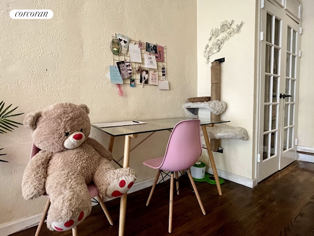 304 E 73rd St Unit 5E, New York City, NY 10021 - home office with wood finished floors and baseboards